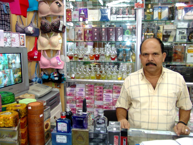 Seena Shop - DSC08583.jpg